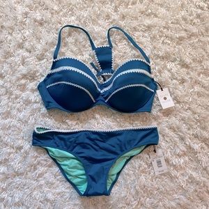 Shade & Shore Bikini Set